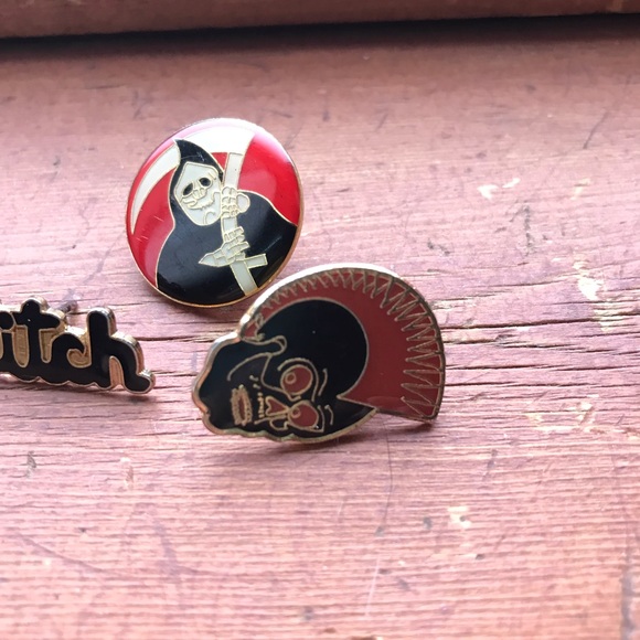 Enamel Pins🔥🔥🔥Bitching VINTAGE enamel pin set! - Picture 5 of 5